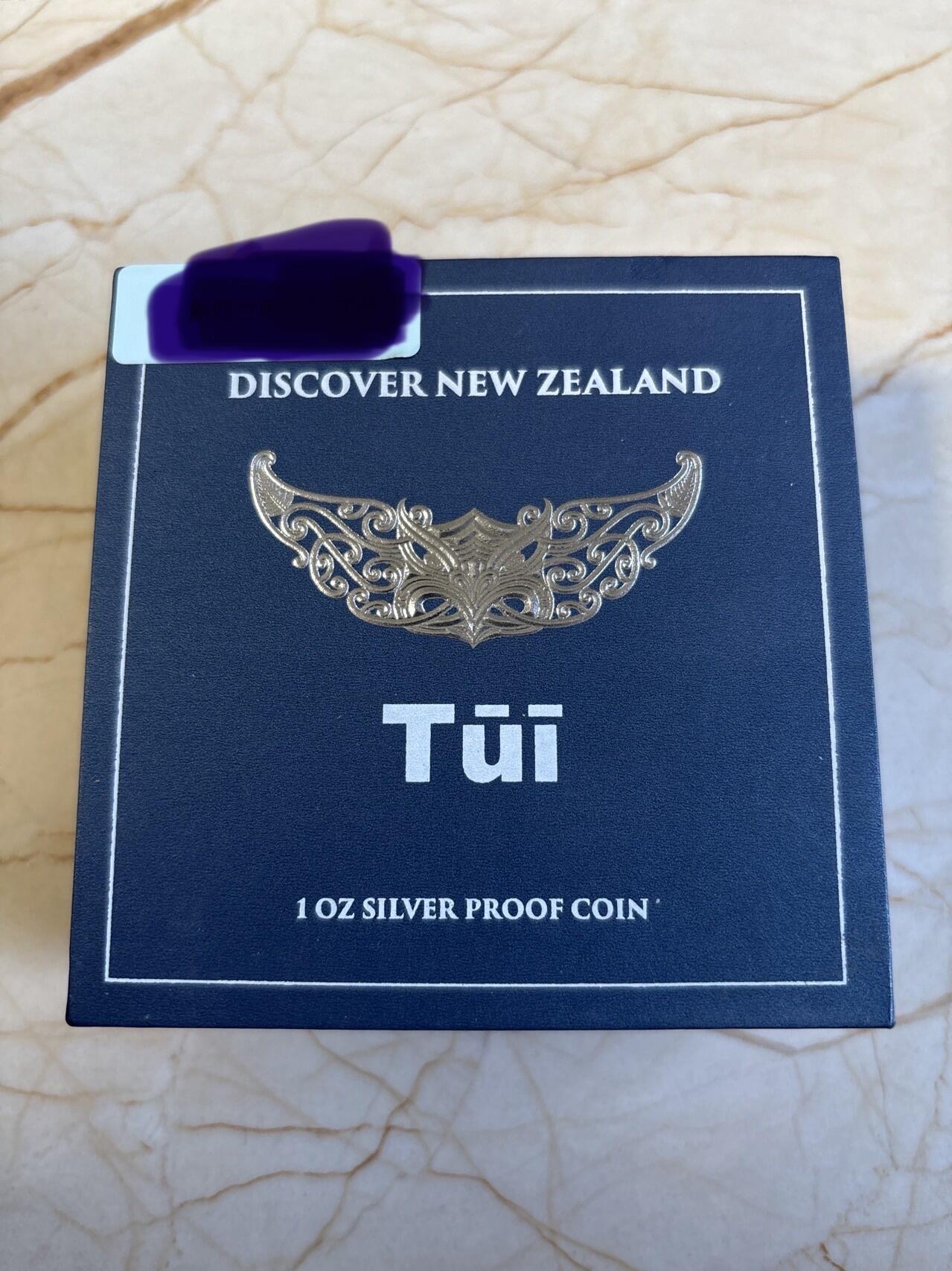 第195期拍卖 新西兰2021年自然奇观系列图伊鸟彩色1盎司银币，999银，发行1000枚