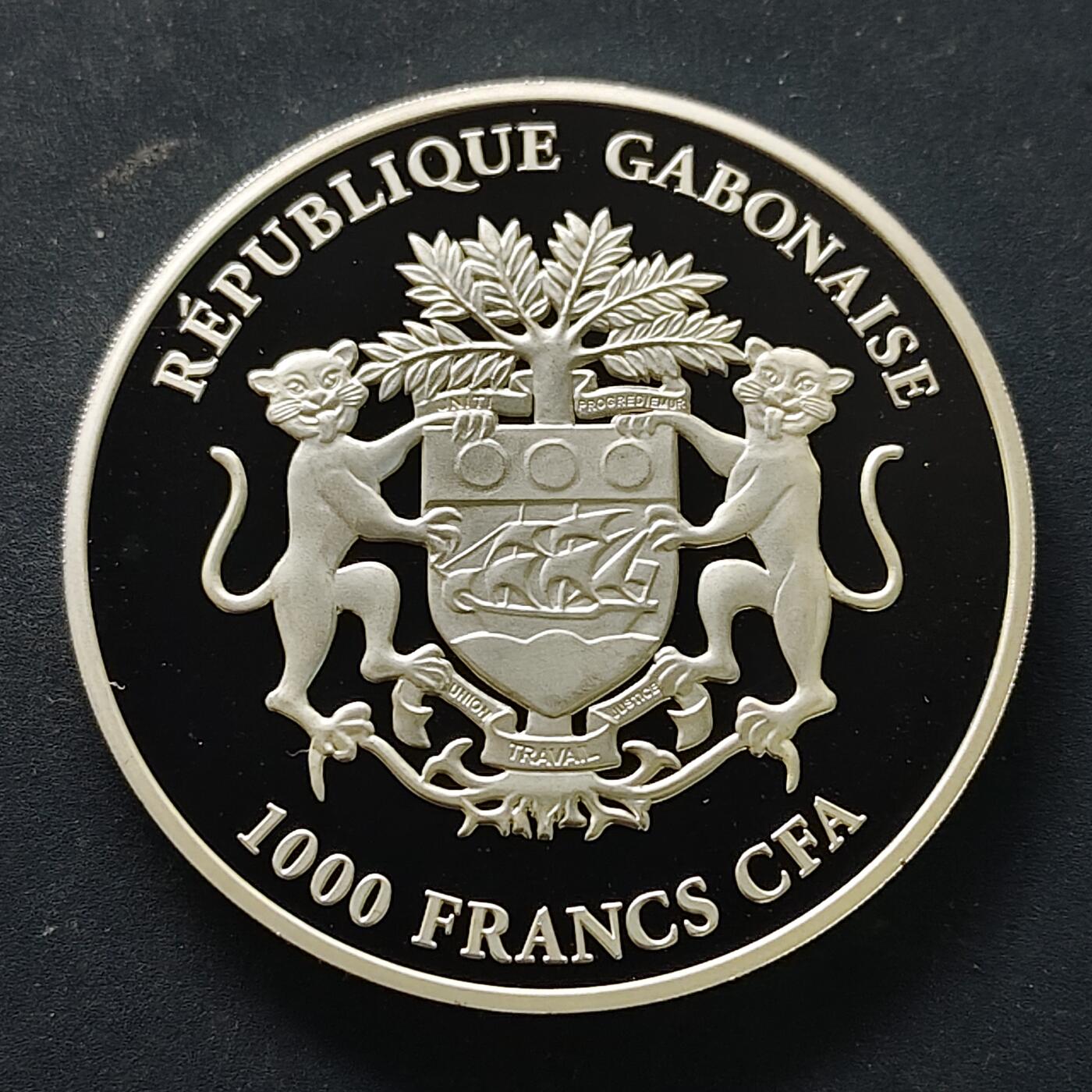 【全场包邮】纯粹捡漏拍515场 【稀少】加蓬2020年1000法郎文森特·梵·高杰作系列50毫米50克精制镀银纪念币-量2500