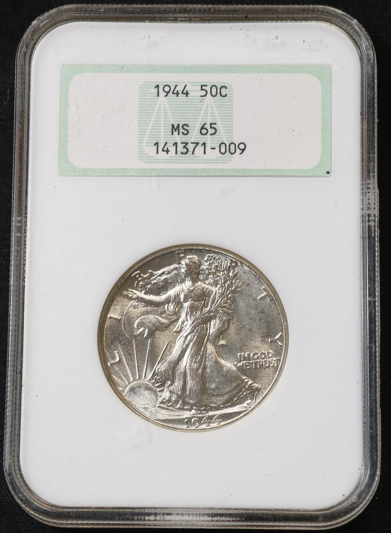 甄臻铺-世界币章拍卖（第56期），送拍享返佣金等优惠多多 NGC-MS65 1944年美国行走女神半美元，高分，老三明治盒子，质感超级好