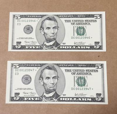 【礼羽收藏】🌏世界钱币拍卖第130期 - 03年黑白大头5美元补号连号全新unc品相