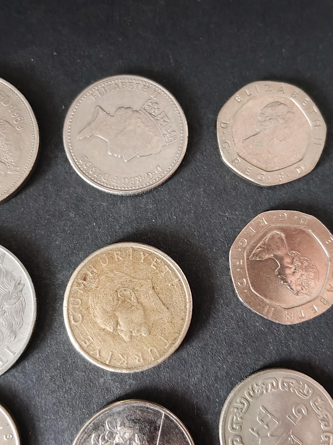 猩哥外币小铺➨【第225场】 硬币9个