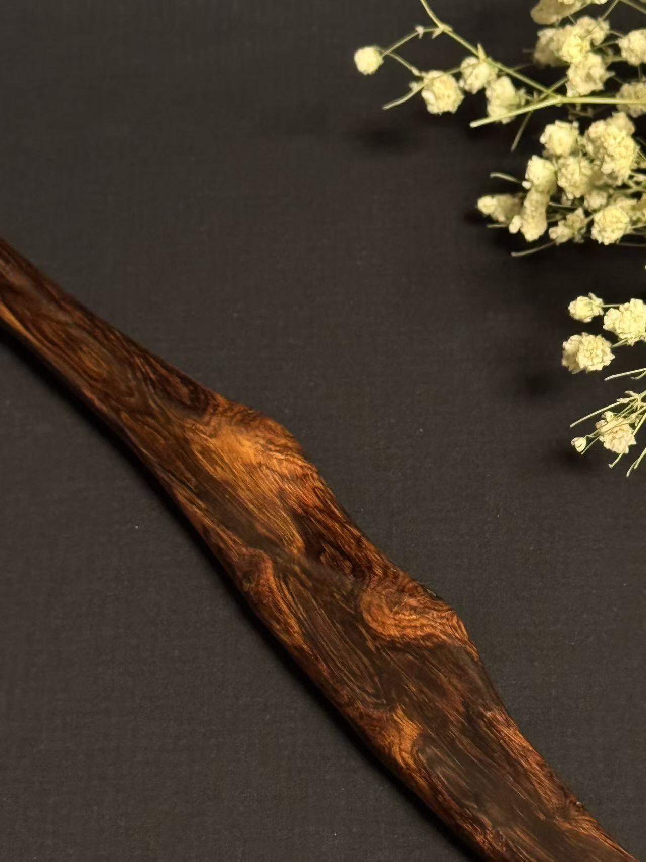 零元拍：NO.2海南黄花梨紫梨随形文玩把玩棍，尺寸约：31/1.6CM