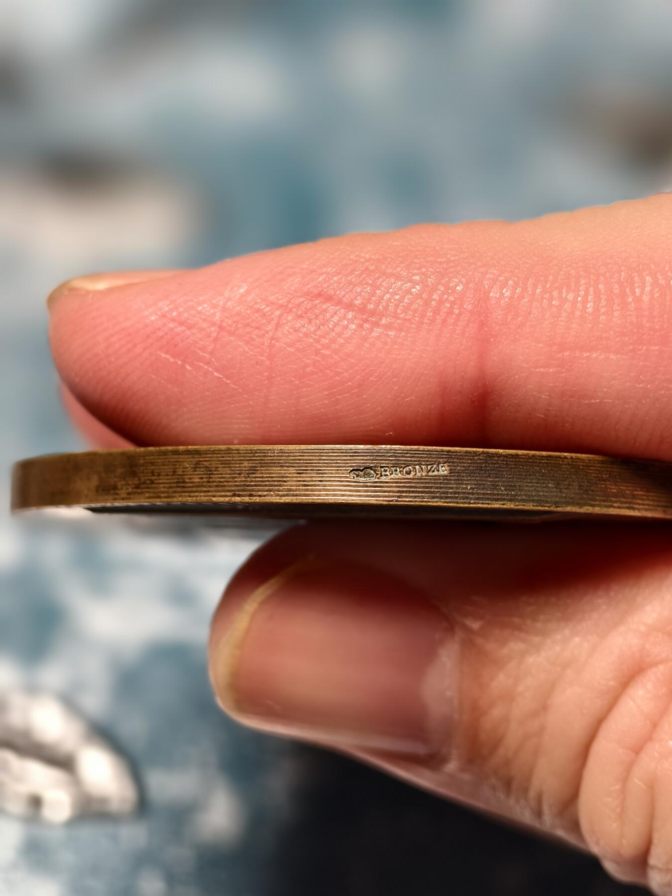 抚柳草堂-第十九期章牌钱币  奖章勋章限时免佣 满百包邮 放漏专场 1932法国上莱茵省农业竞赛大铜章  播种者 直径50mm 重62.8g 20世纪初法国新古典主义章牌艺术的典型代表作