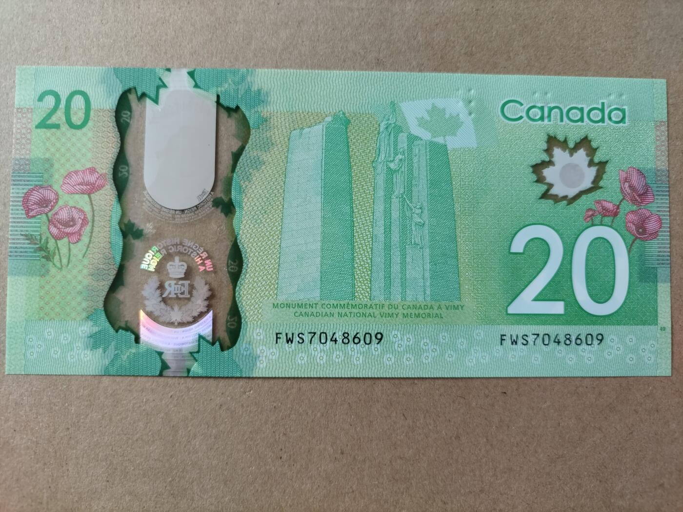 【礼羽收藏】🌏世界钱币拍卖第130期 加拿大2015年 女王在位最长君主纪念钞，全新UNC，首发FWS冠