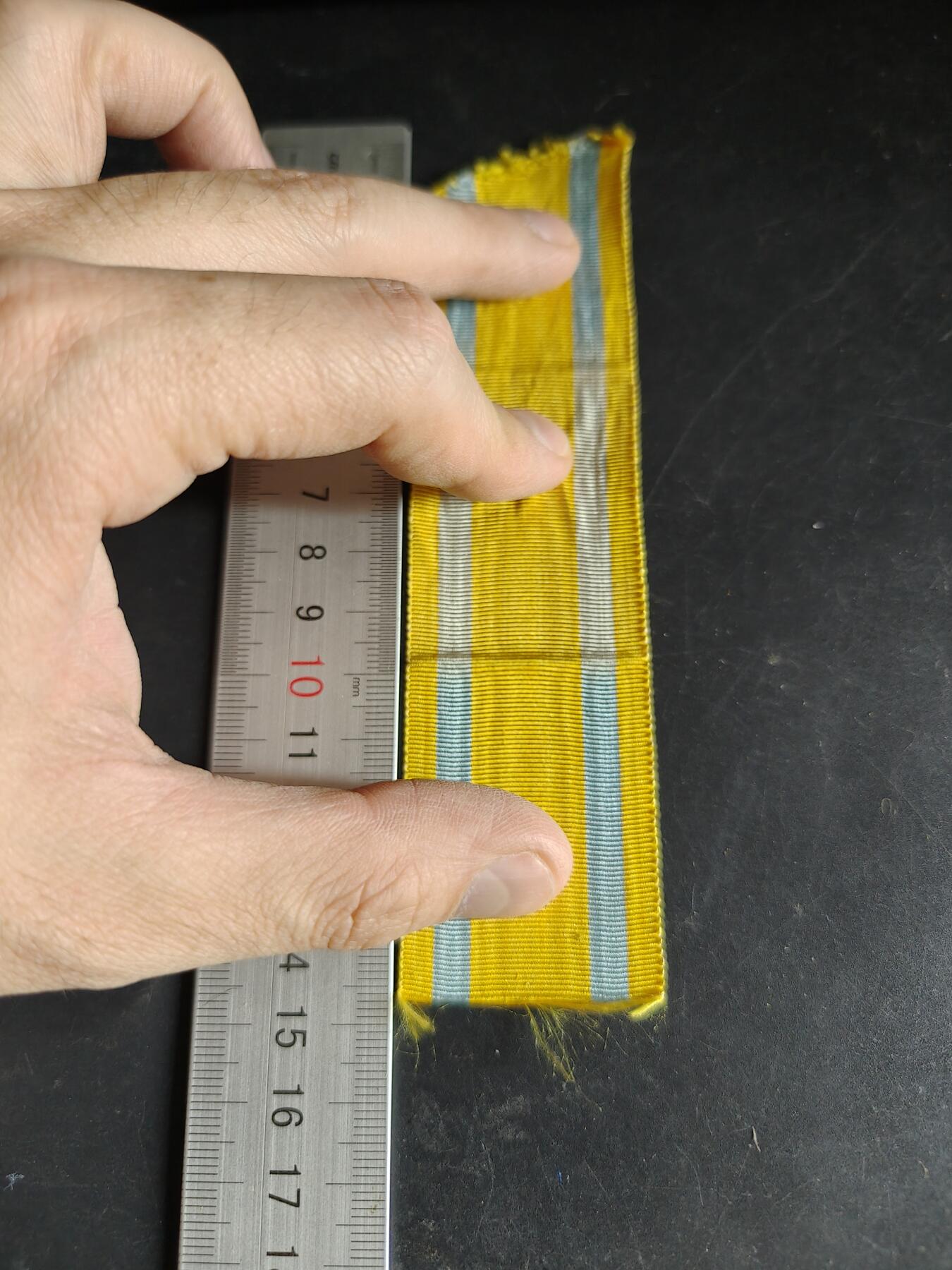 老王徽章第189期 德国一战萨克森王国腓特烈·奥古斯特奖章绶带       15cm