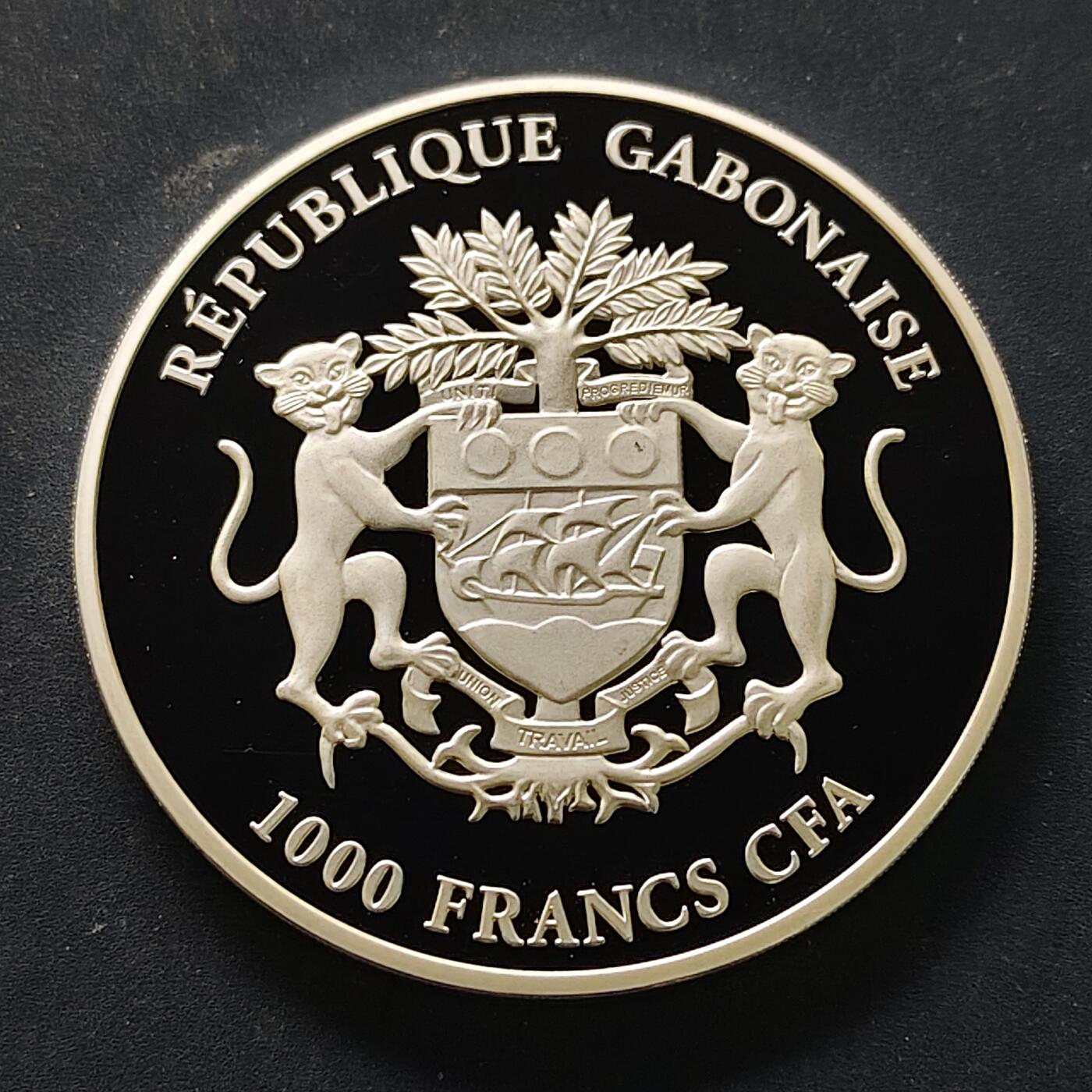 【全场包邮】纯粹捡漏拍515场 【稀少】加蓬2020年1000法郎文森特·梵·高杰作系列《顶奎特尔桥的台阶》50毫米50克精制镀银纪念币-量2500