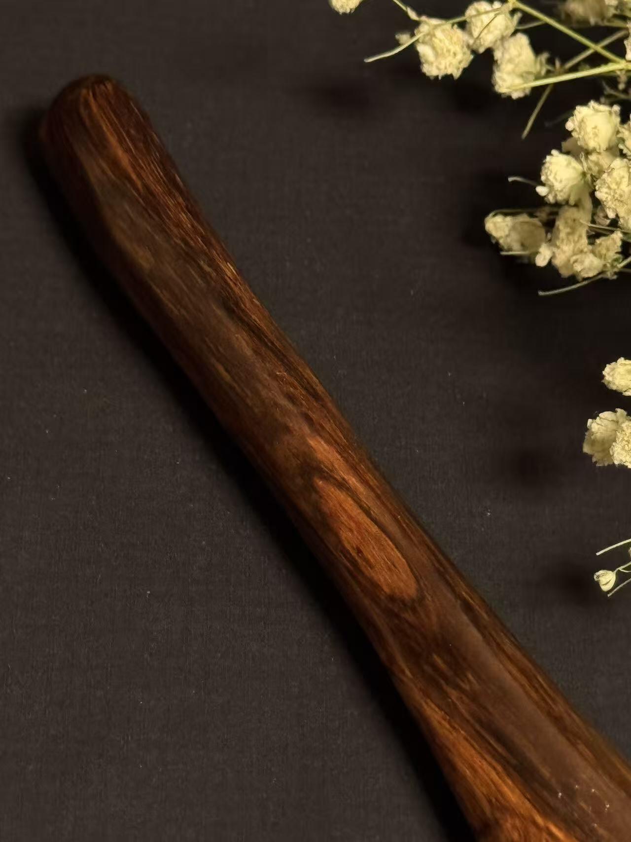 零元拍：NO.2海南黄花梨紫梨随形文玩把玩棍，尺寸约：31/1.6CM