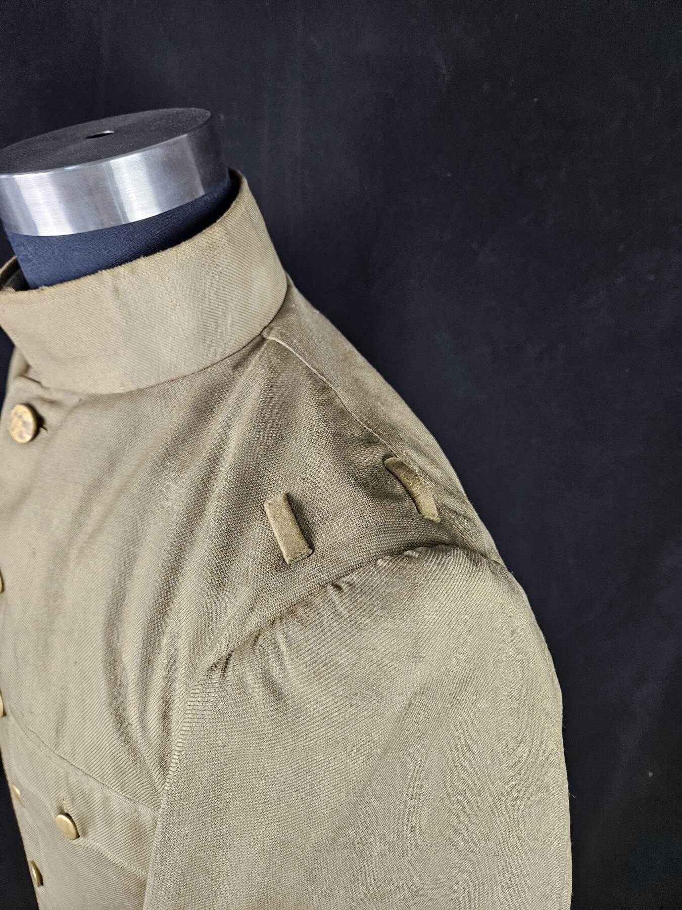 0元起拍勋章 第342期 咸鱼国勋章拍卖专场 3月29日（周日）下午6：00开始 苏联西伯利亚囚服 改四五将官上衣夏服 领围39 胸围95 衣长76 肩宽42 袖长57