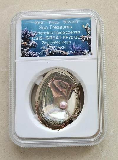 ❤️【币观天下】❤️ 第346期钱币拍卖场- 2026.3.27周五晚上6点半场 长期征集拍品  - 帕劳2013年玉蚌含珠幻彩珍珠镶嵌银币带证书信泰评级有氧化