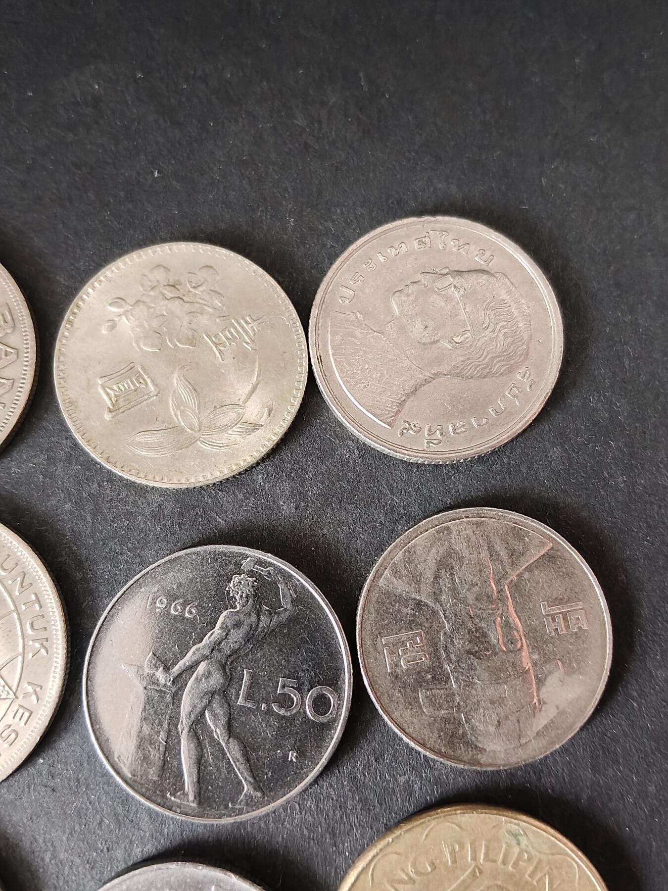 猩哥外币小铺➨【第225场】 硬币9个