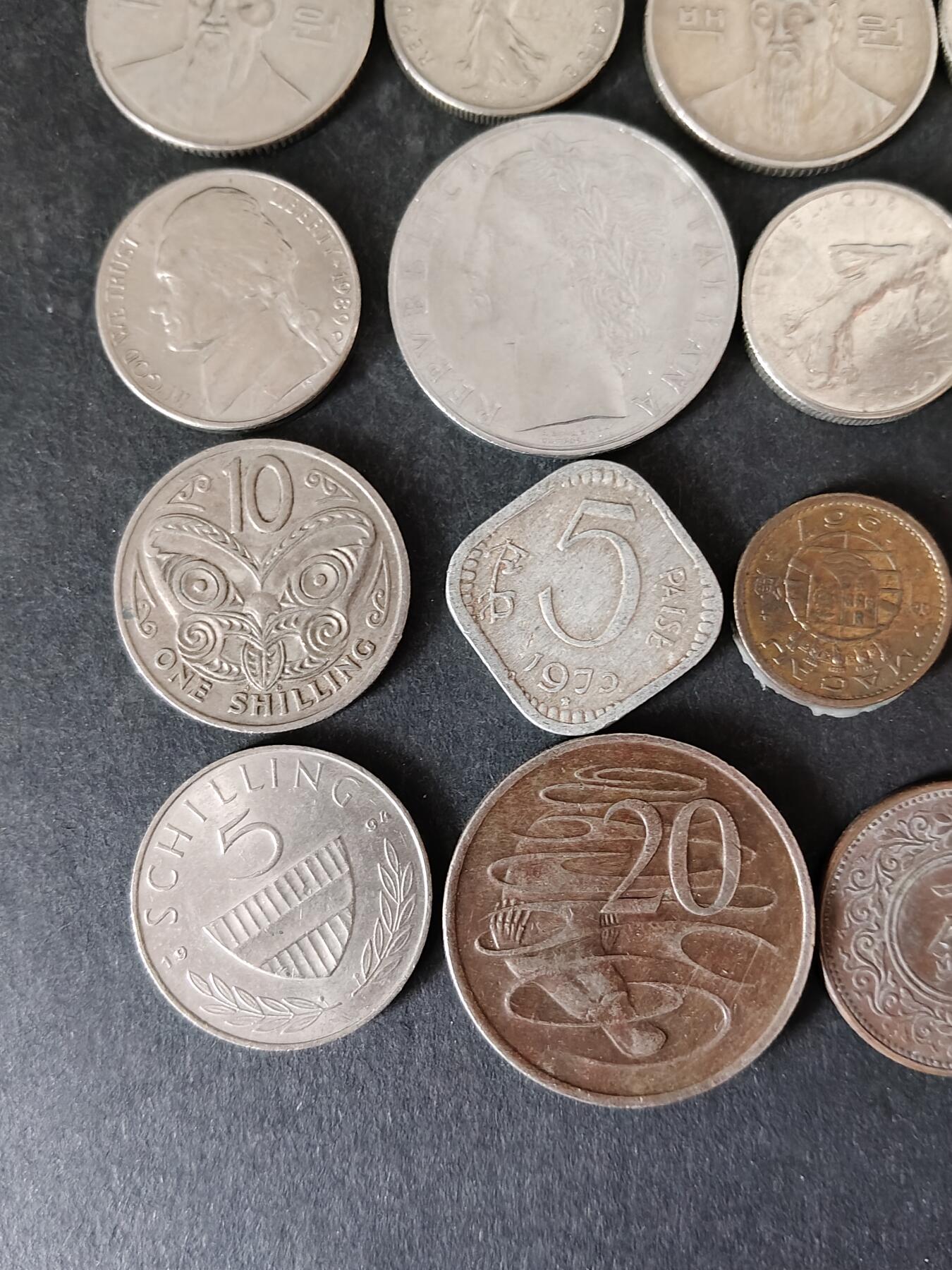 猩哥外币小铺➨【第225场】 硬币16个