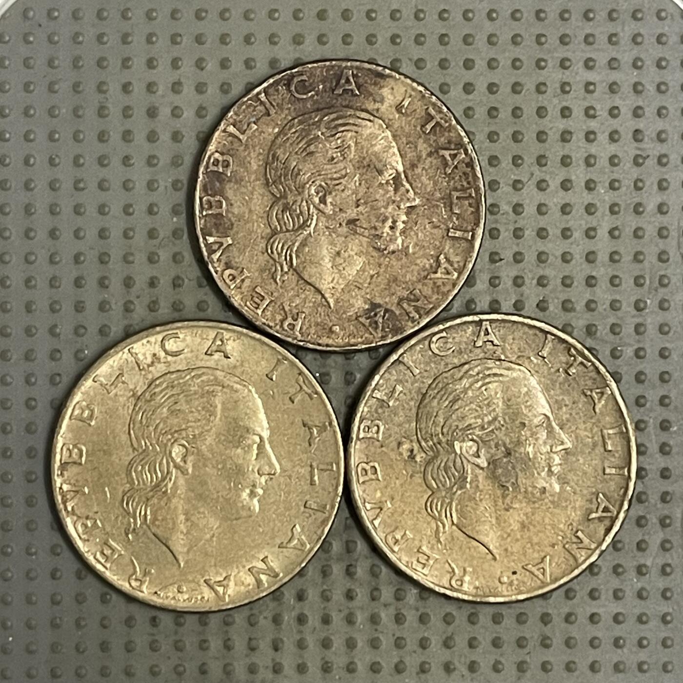 2026年第38场各国散币拍卖（总第188场） 意大利200里拉3枚