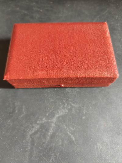 老王徽章第189期 - 法国珠宝盒