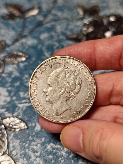 抚柳草堂-第十九期章牌钱币  奖章勋章限时免佣 满百包邮 放漏专场 - 1930荷兰王国2.5GULDEN银币 威廉敏娜女王 重25g 状态不错 压力十足