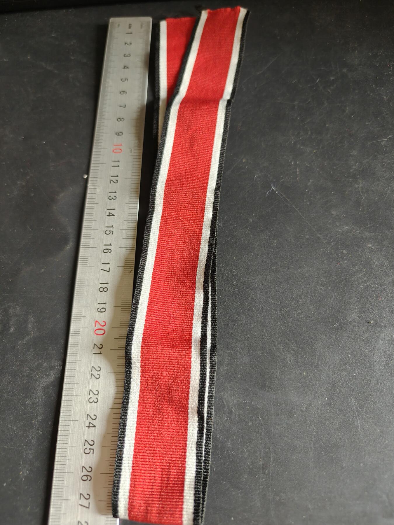 老王徽章第189期 德三二铁绶带     54cm