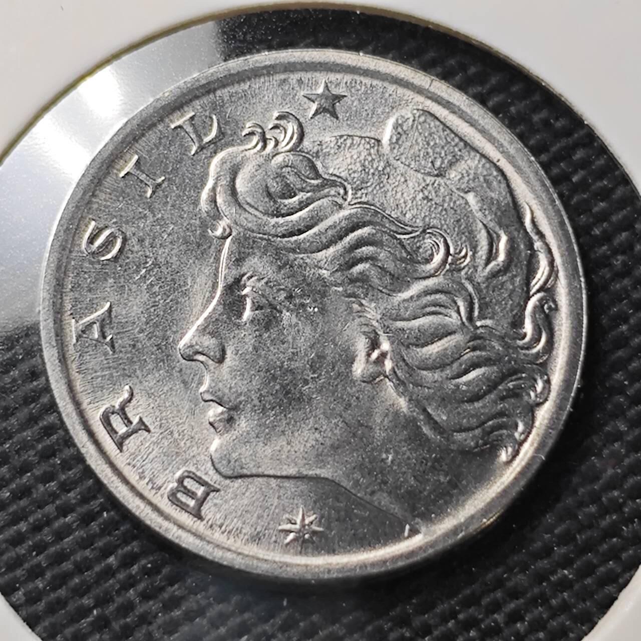 KK钱币收藏小铺  第407期 2月预留时间 周末发货  巴西5分纪念币