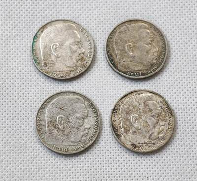 甄臻铺-世界币章拍卖（第56期），送拍享返佣金等优惠多多 - 德国 兴登堡 字符2马克4枚一组 原味好品