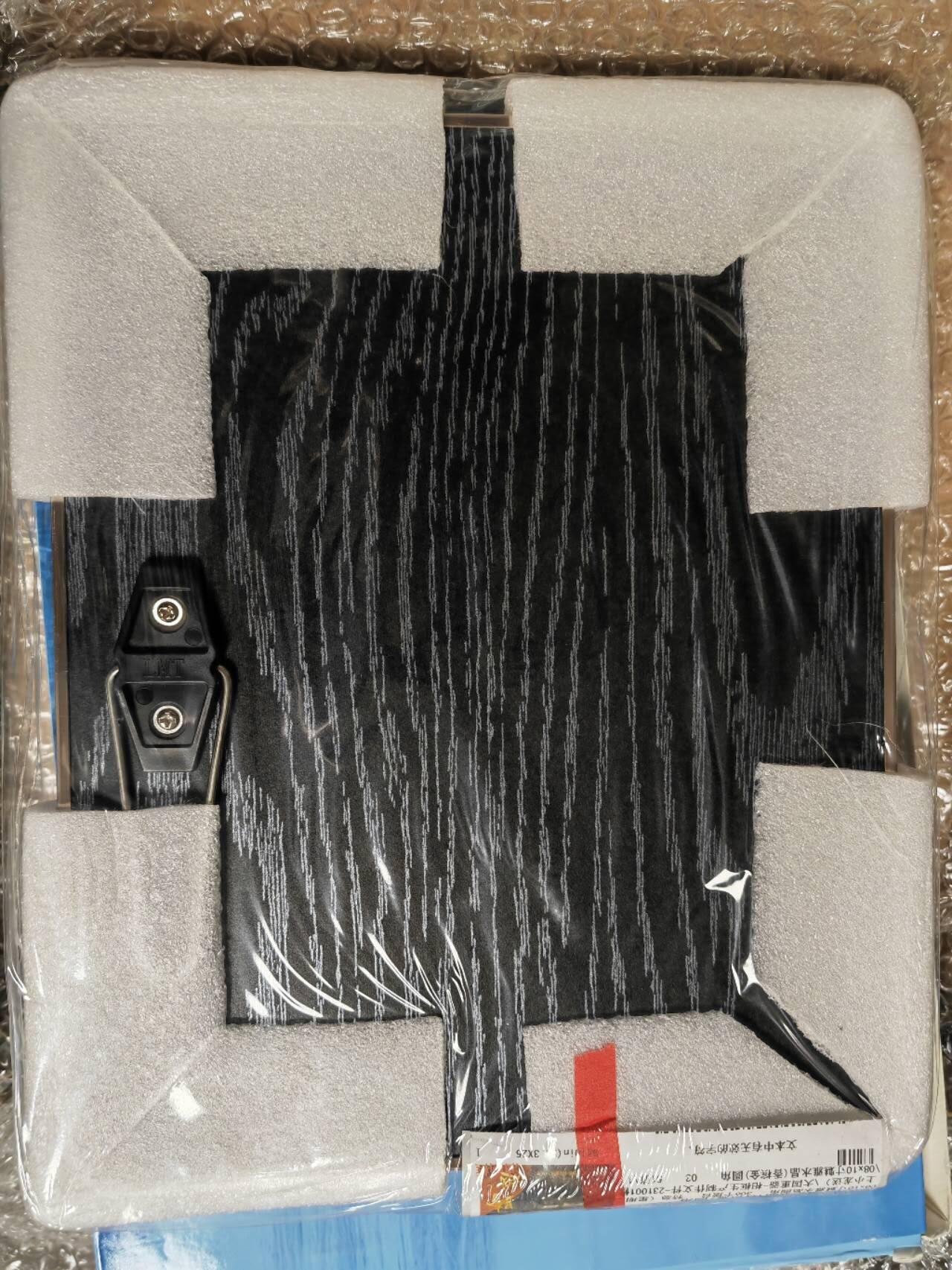 阳大大卡牌拍卖第106期（持续收拍品，周五晚上九点截拍，进群福利早知道） 大国重器 限量画框纪念摆件 主战坦克