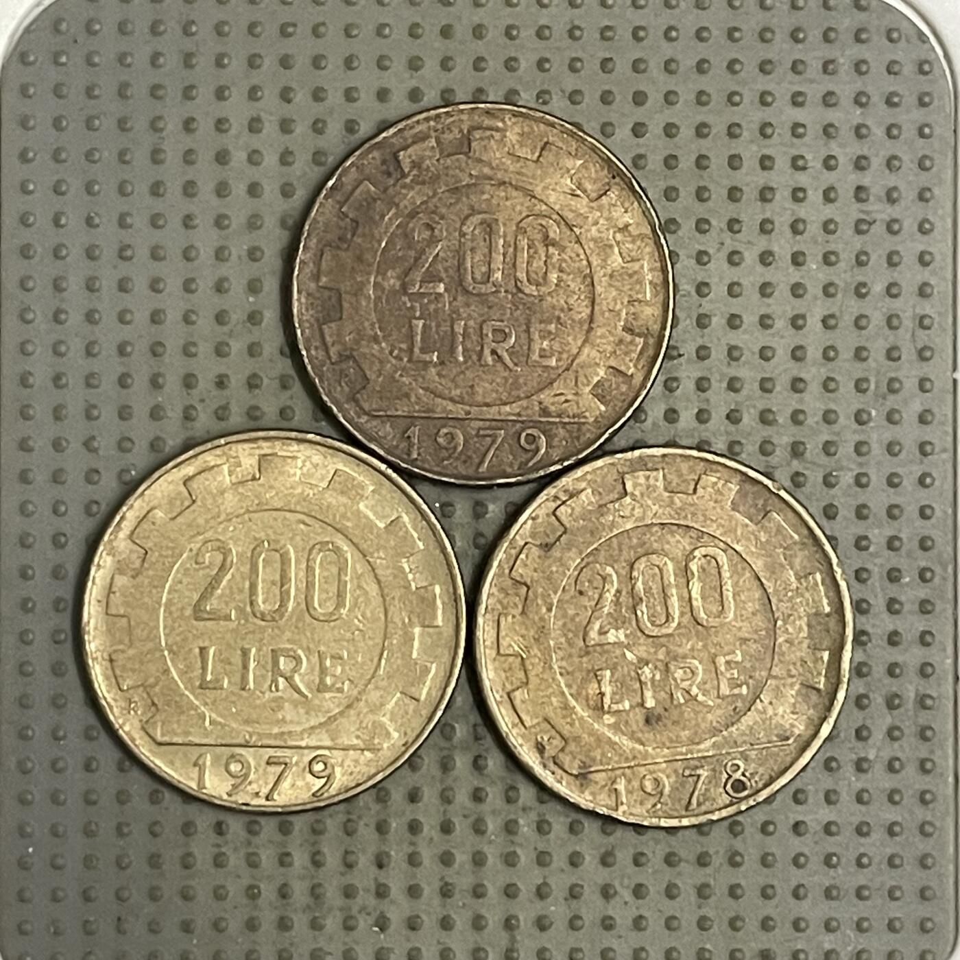 2026年第38场各国散币拍卖（总第188场） 意大利200里拉3枚