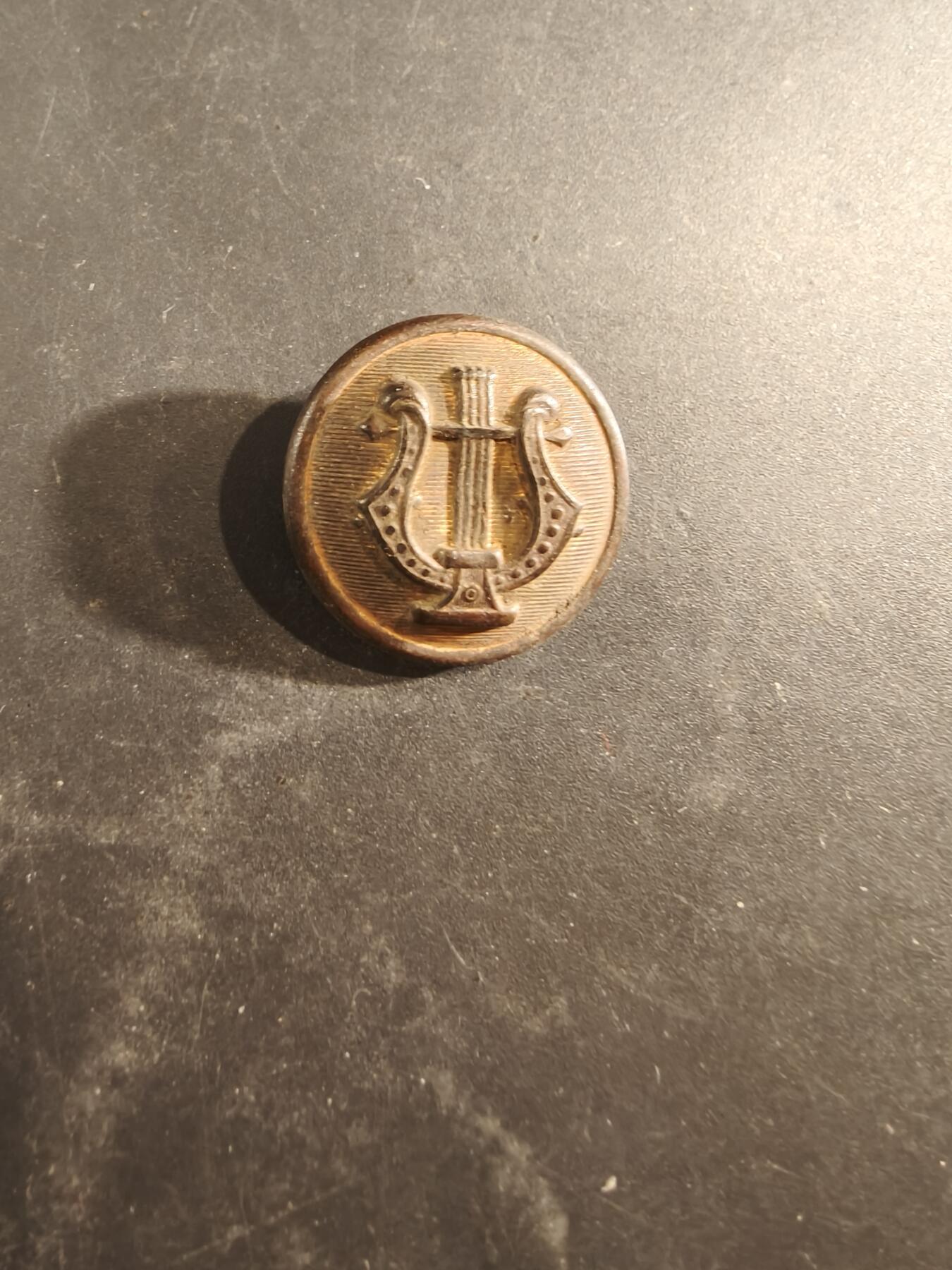 老王徽章第189期 美国军乐团铜扣     22mm