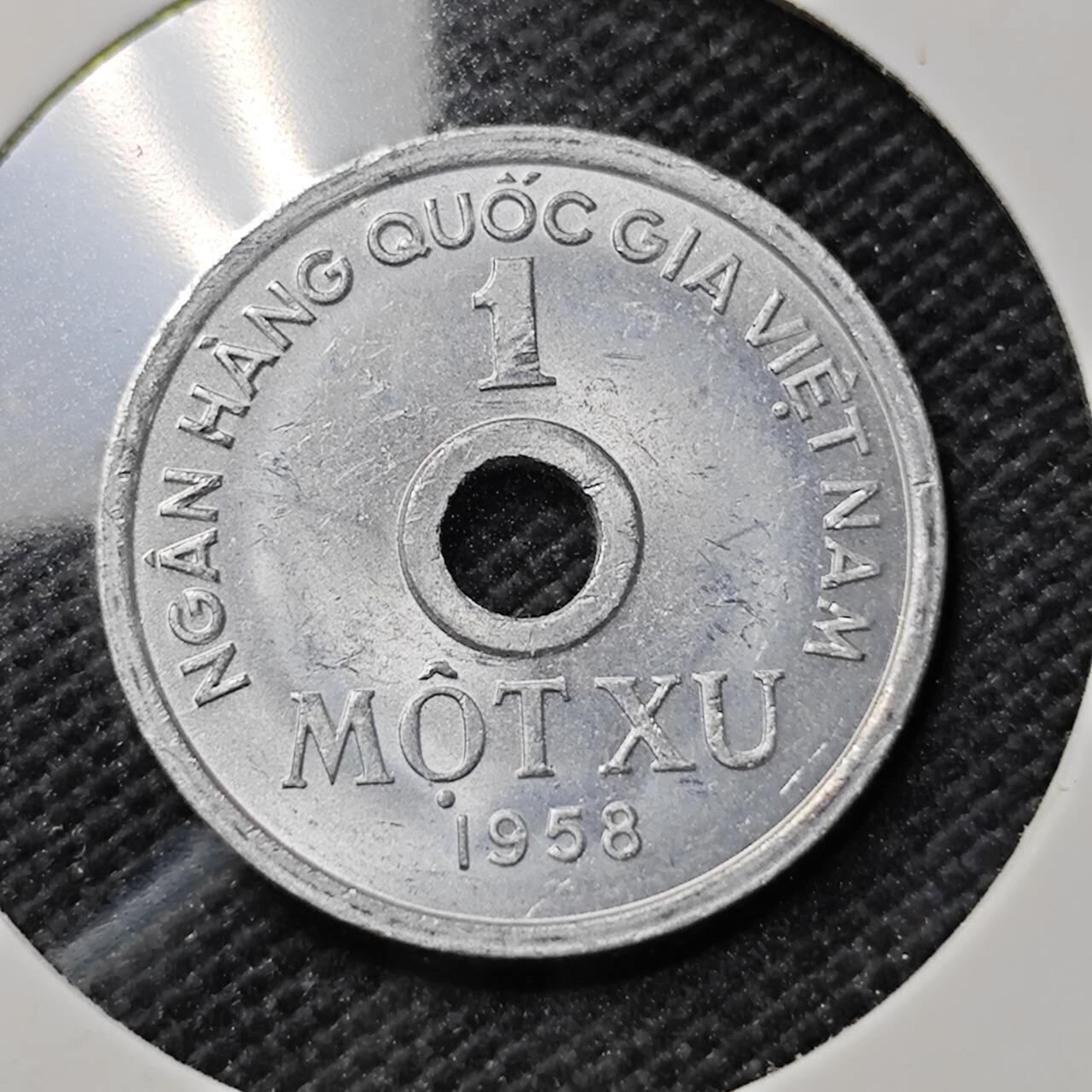 KK钱币收藏小铺  第406期 2月预留时间 周末发货  1958南越1仙 好品