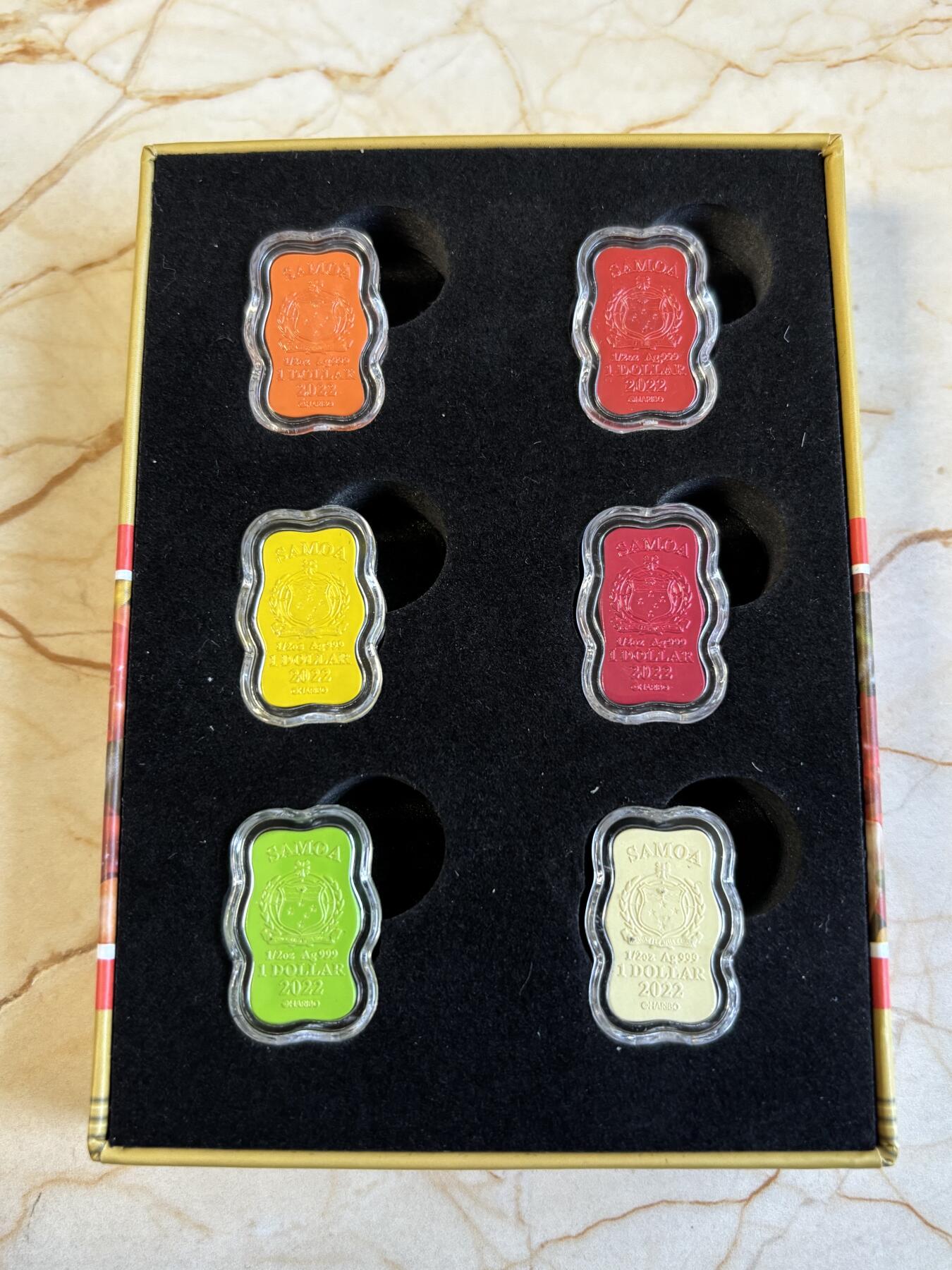 第195期拍卖 萨摩亚2022年哈瑞宝小熊软糖诞生百年彩银币6枚套，半盎司*6，发行5000套