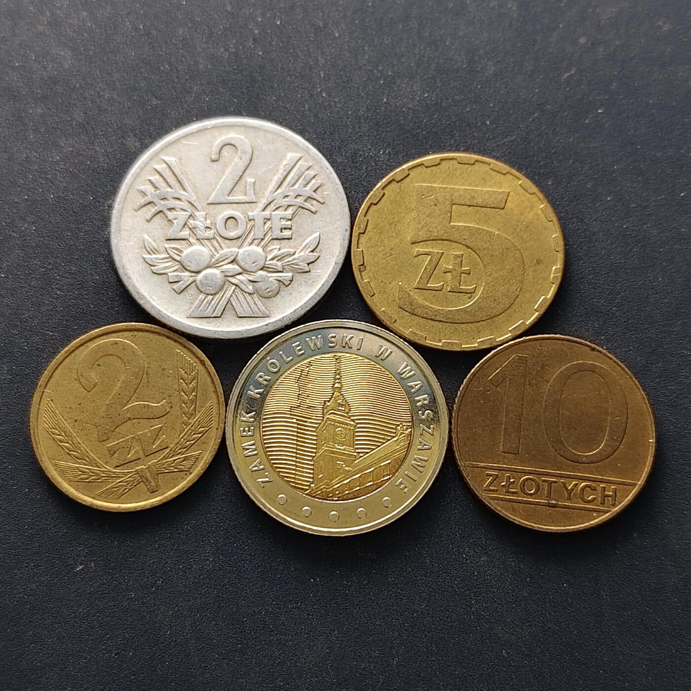 【全场包邮】纯粹捡漏拍514场 波兰1958-2014年各版本散币5枚一组-含2014年5兹罗提华沙皇家城堡双色纪念币