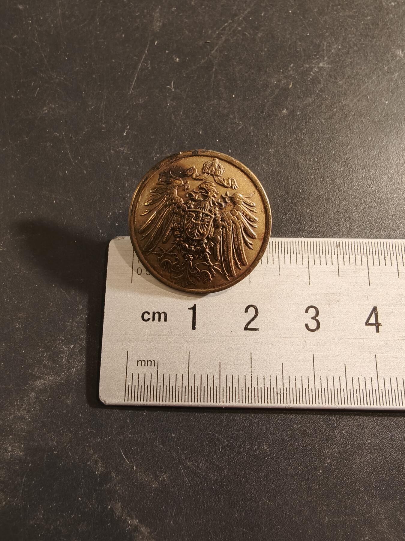 老王徽章第189期 德国一战普鲁士王国陆军制服铜扣     23mm