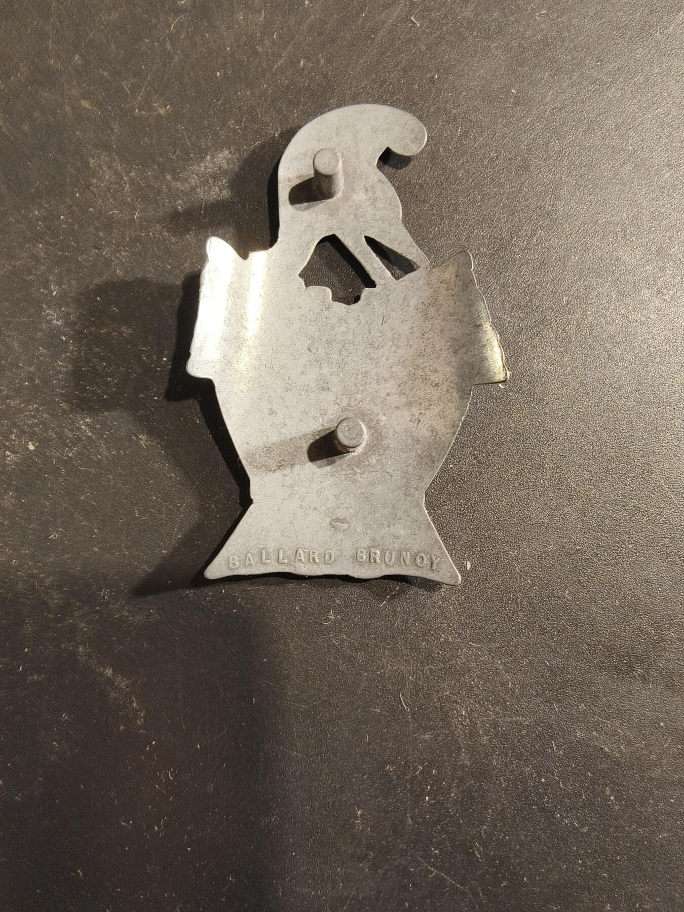 老王徽章第189期 法国巴黎消防队证章