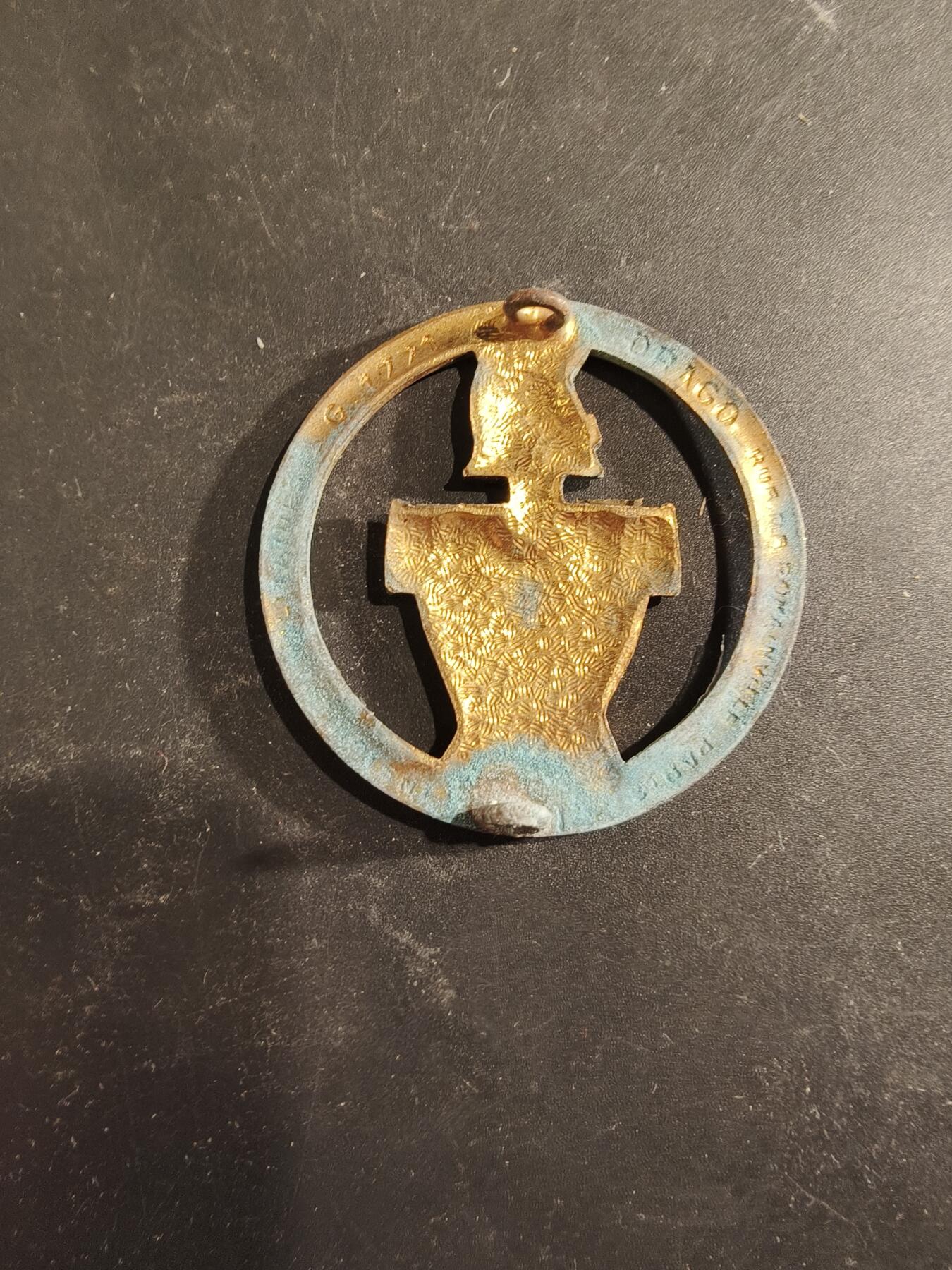 老王徽章第189期 法国工兵贝雷帽徽    金色