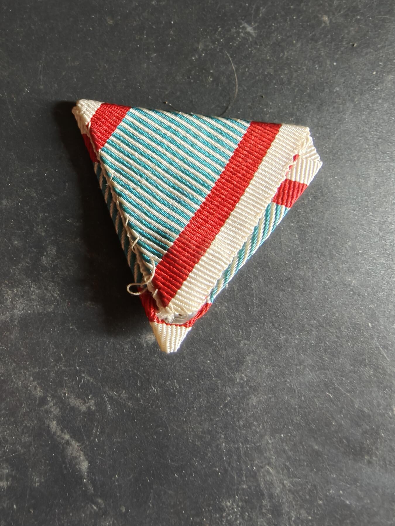 老王徽章第189期 匈牙利一战纪念章三角形挂