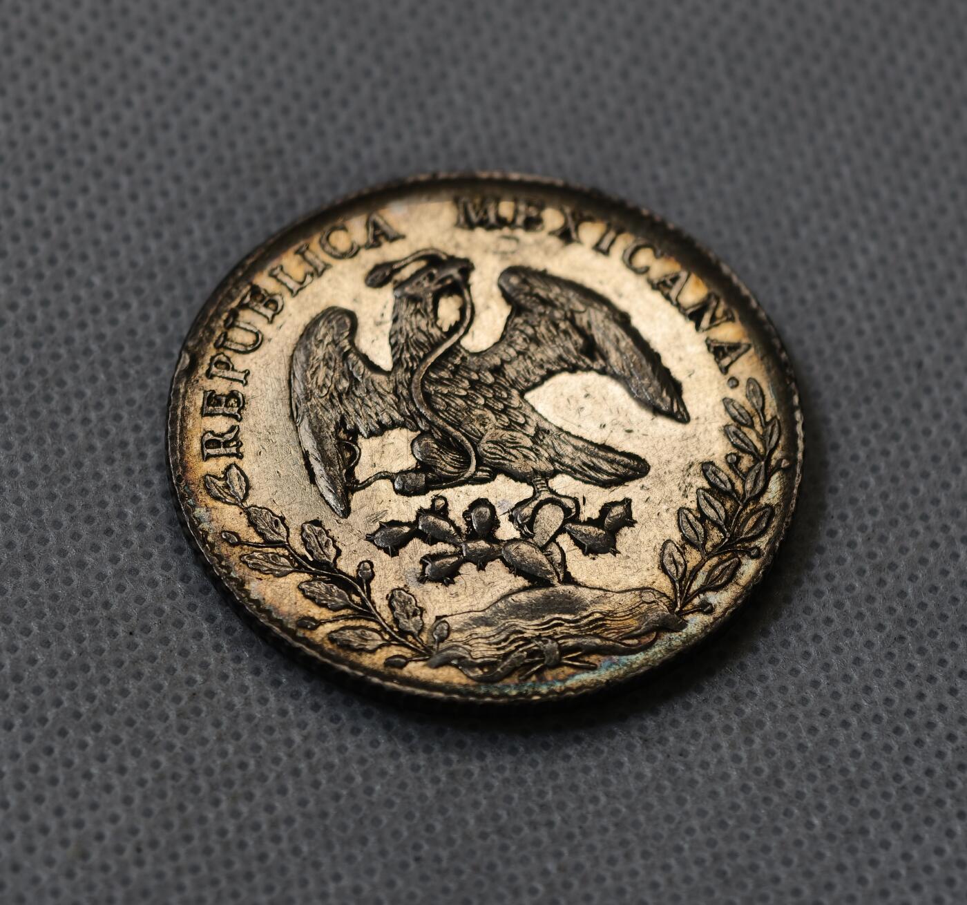 甄臻铺-世界币章拍卖（第56期），送拍享返佣金等优惠多多 墨西哥 1895年 MO-AM 鹰洋银币 高点状态很好 接近未流通品相 均匀且适中的彩色包浆