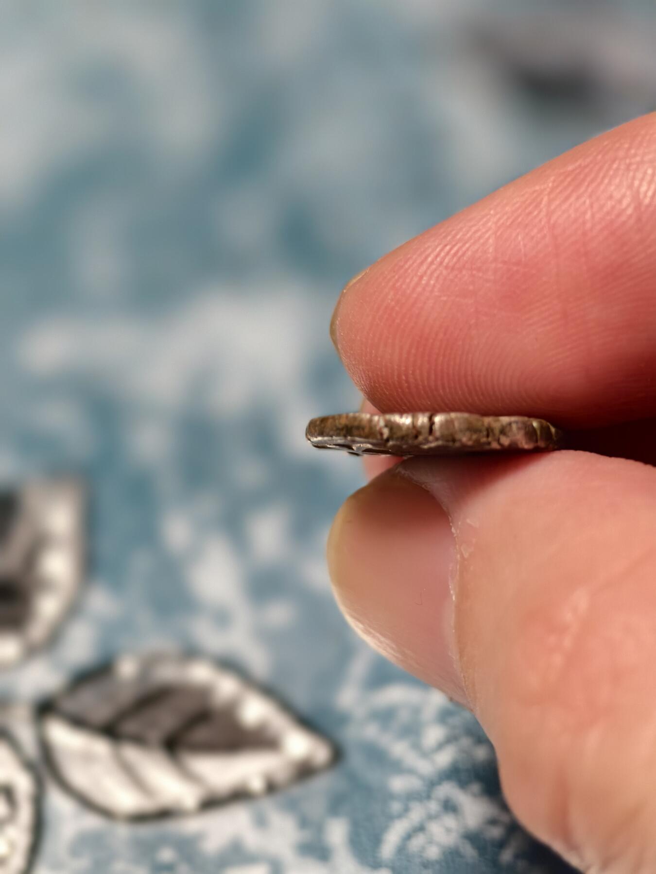 抚柳草堂-第十九期章牌钱币  奖章勋章限时免佣 满百包邮 放漏专场 公元1000–1200年 抽象化版萨曼塔提婆吉塔尔银币 重3.2g 沙希王朝灭亡后过渡时期的打制银币 比较少见