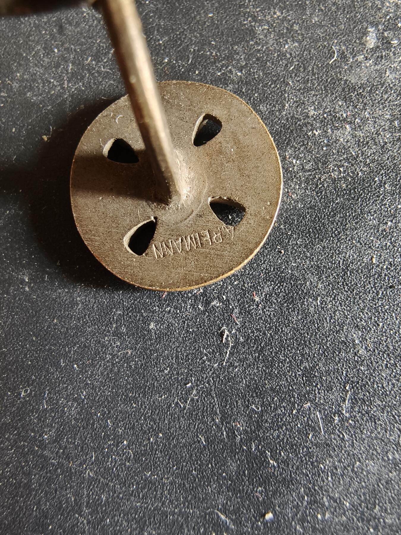 老王徽章第189期 德国一战二级铁十字风格袖扣