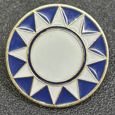 西秦中古拍卖第八十一期  - 国民党徽章 退台后