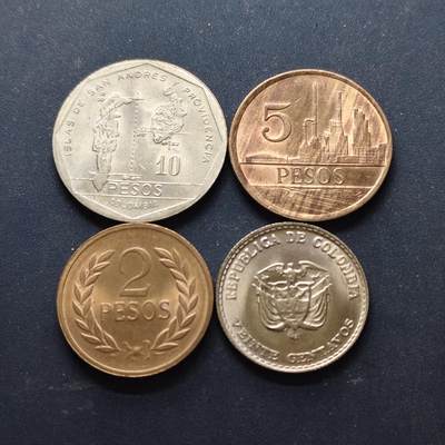 【全场包邮】纯粹捡漏拍514场 - 哥伦比亚1965-1981年散币4枚一组
