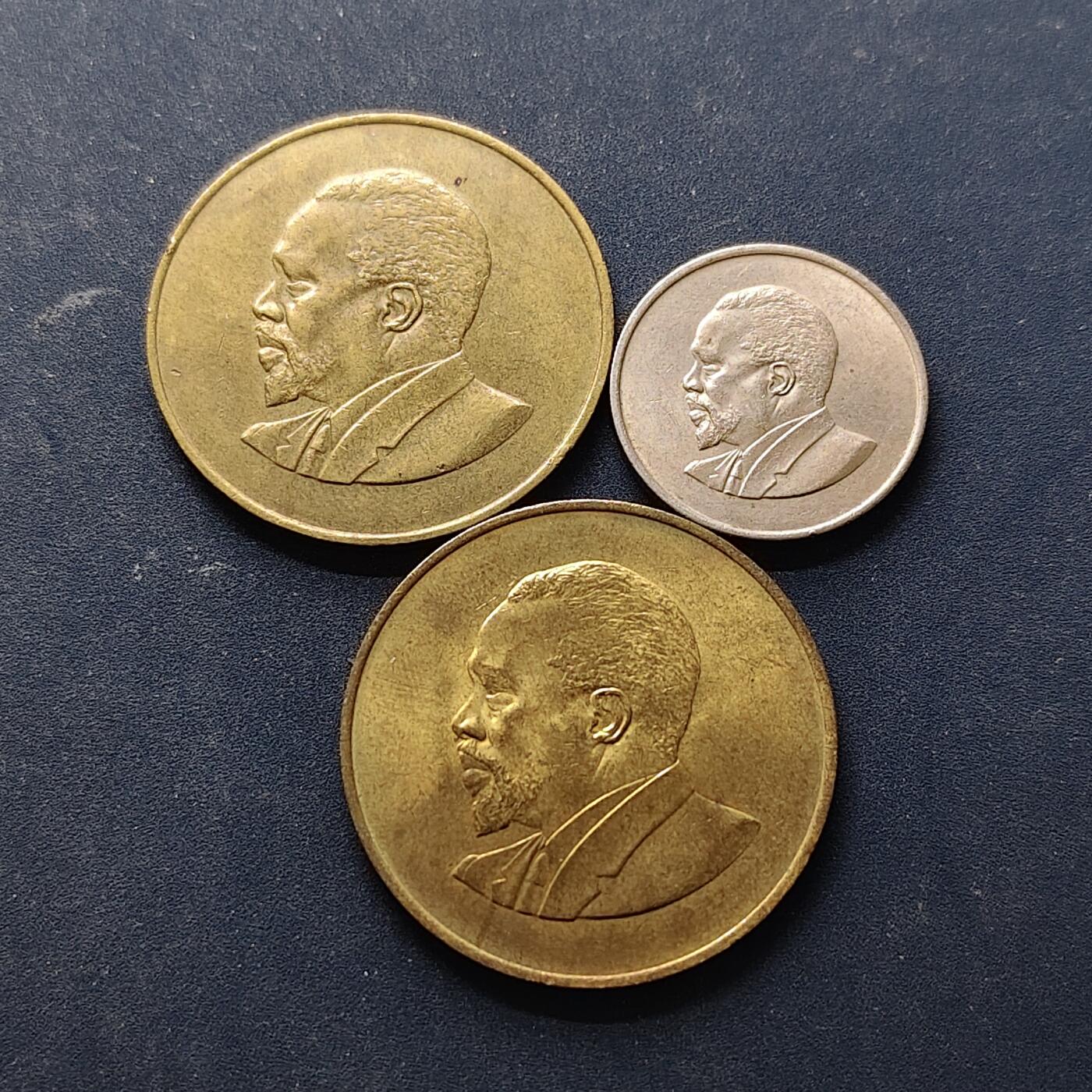 【全场包邮】纯粹捡漏拍514场 肯尼亚1968年无字版散币3枚一组