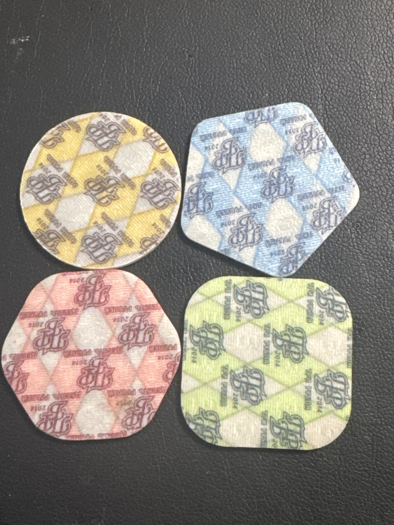 ❤️【币观天下】❤️ 第346期钱币拍卖场- 2026.3.27周五晚上6点半场 长期征集拍品  德涅斯特2014年异形彩色树脂币4枚全套