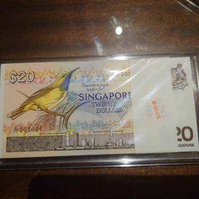 世界钱币～微拍第241期暨2026年第22期  部分新货（群里挑剩）陆续上架 - 1979年新加坡鸟版20元 全新绝品无47尾号615