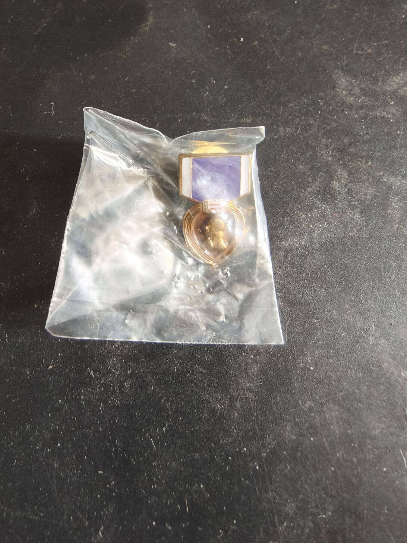 老王徽章第189期 美国紫心勋章徽章