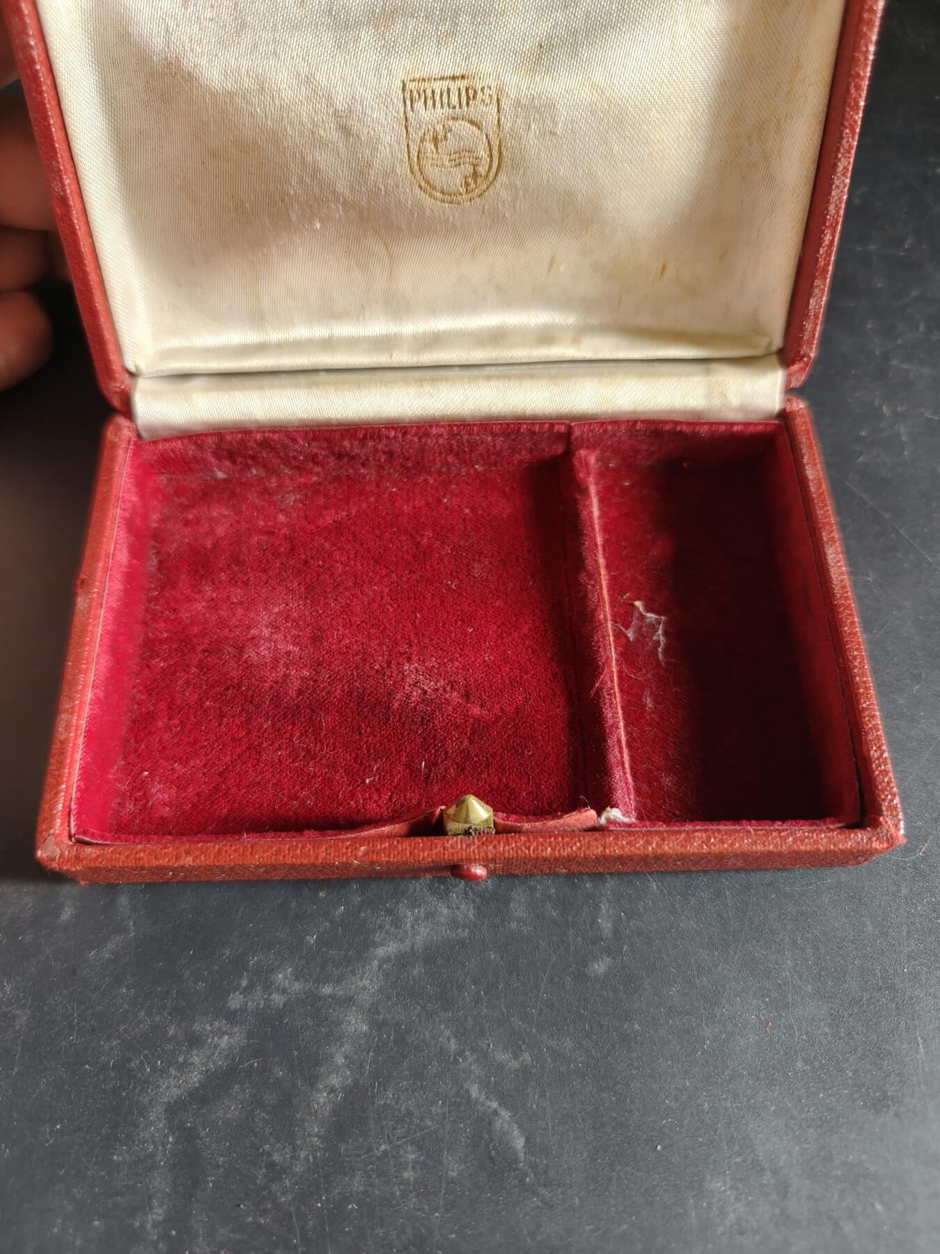 老王徽章第189期 法国珠宝盒