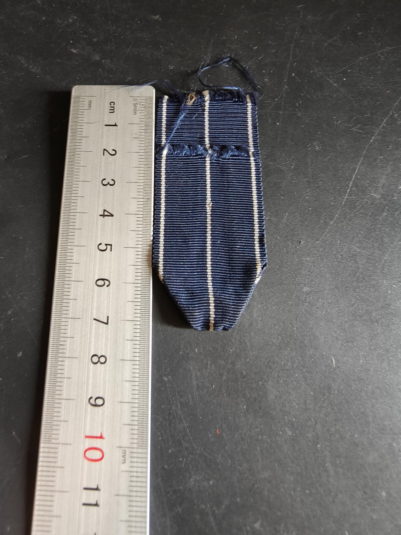 老王徽章第189期 芬兰四级自由奖章绶带      13cm