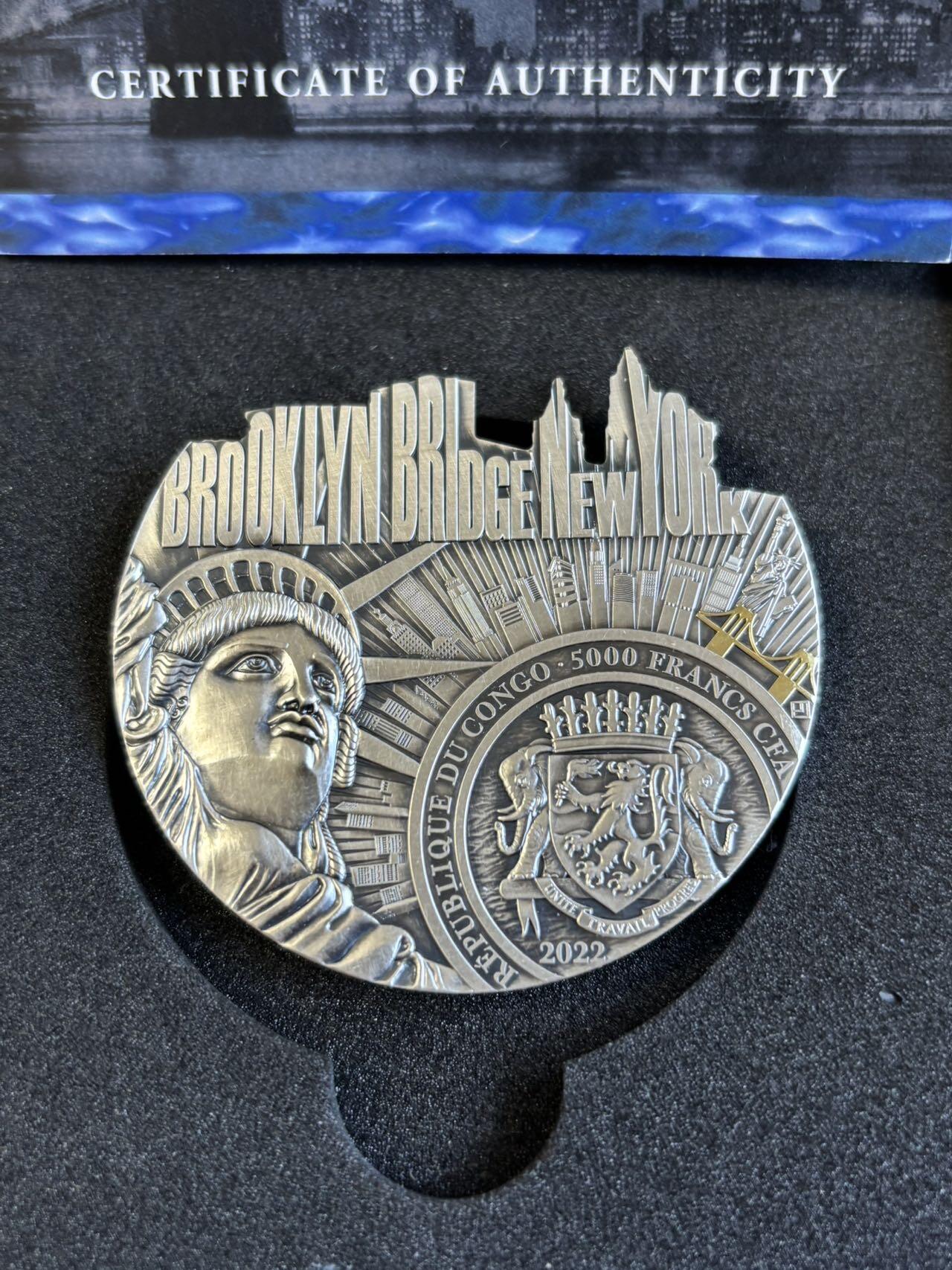 第195期拍卖 刚果2022年世界桥梁系列布鲁克林大桥5盎司银币，999银，发行750枚