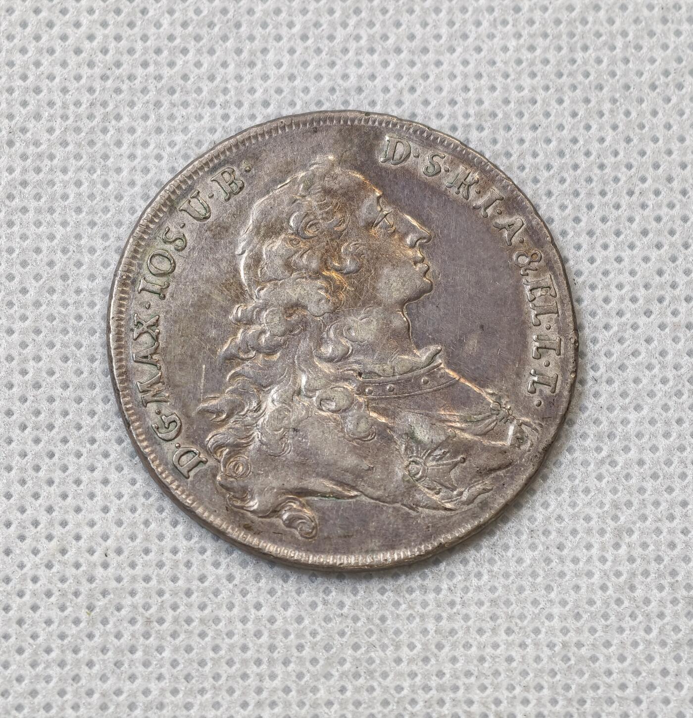 甄臻铺-世界币章拍卖（第56期），送拍享返佣金等优惠多多 德国 1753年 巴伐利亚圣母抱婴 半泰勒 较少见的圣母抱婴辅币 早期年份