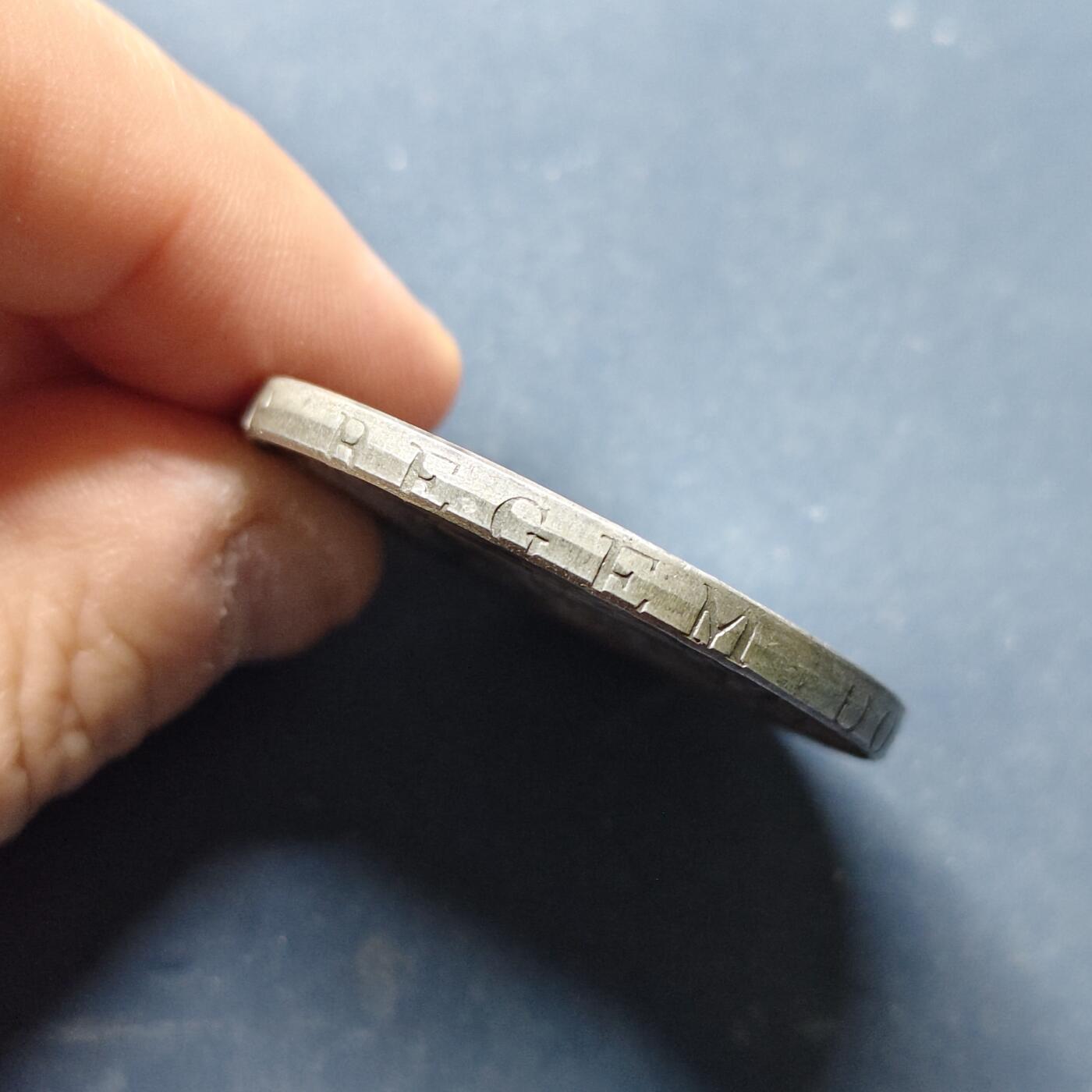 【全场包邮】纯粹捡漏拍515场 【纪念章】法国1815年路易十八5法郎复刻版纪念章【边铭 DOMINE SALVUM FAC REGEM】