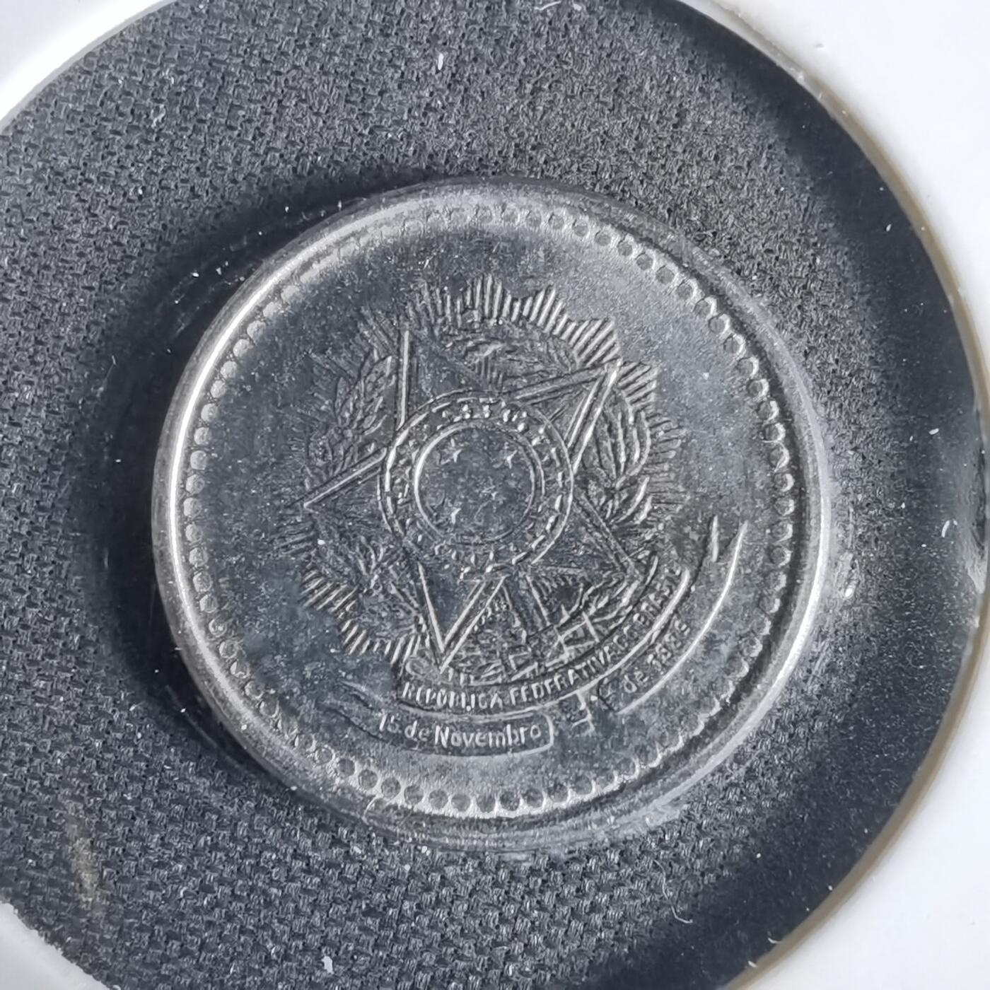 沼泽如烟--第1031场 巴西1986年100克鲁塞罗