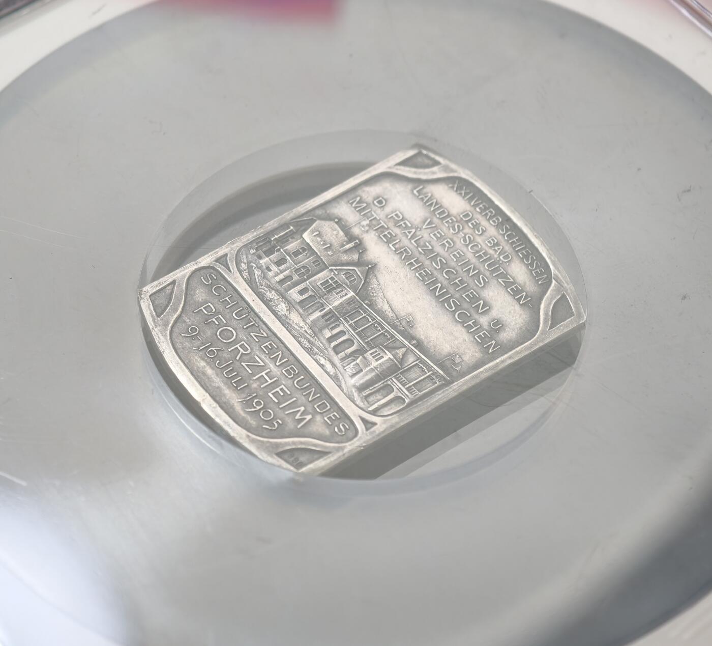 “方寸甄品”甄品场，甄臻铺-世界币章拍卖（第57期，直播拍卖），送拍享返佣金等优惠多多 NGC-MS60 1905 德国巴登弗里德里希一世联合射击节大银章， 更高评级仅5枚