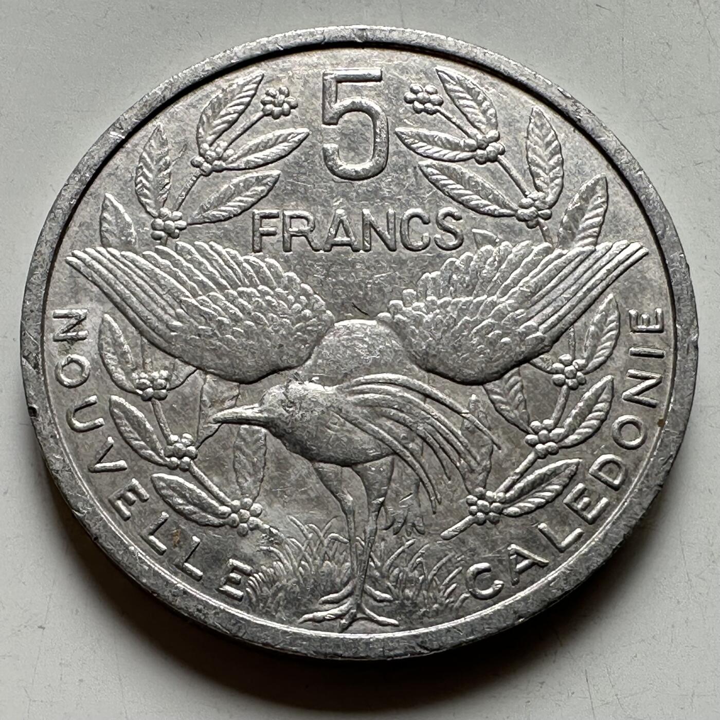 🌹外币初藏🌹🐯2026年第34场   每周二四六晚8️⃣点 接代拍 新喀里多尼亚 1983年5法朗