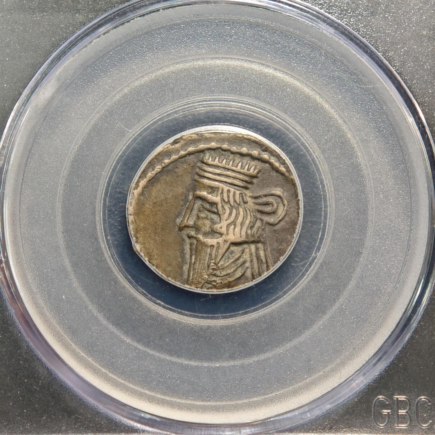 【德藏】世界币章拍卖第169期（拍品征集中~欢迎藏友联系） AD105-147年 安息王朝1德沃洛加西三世银币 公博 XF45 图案清晰