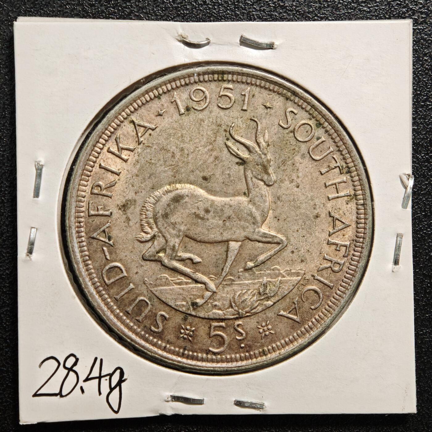 【德藏】世界币章拍卖第169期（拍品征集中~欢迎藏友联系） 老藏家集藏系列之- 1951年 英属南非5先令银币 直径约：38.6mm；重约：28.2g 入册20余年·附有当年购入价